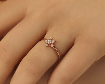 Naturdiamant Stern Ring aus 14K Gold, Minimalistischer Schmuck