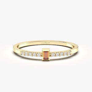 Minimalist 14K Garnet Diamond Ring, Tiny Baguette Garnet Gold Ring, Stackable Gemstone Daily Use Ring, January Birthstone, Anniversary Gifts