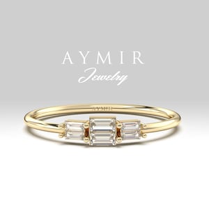 Dainty Baguette Diamond Ring, Baguette Gold Ring, Solid Gold Ring, Minimalist Diamond Ring, Handmade Jewelry, Available 8K 10K 14K 18K Gold