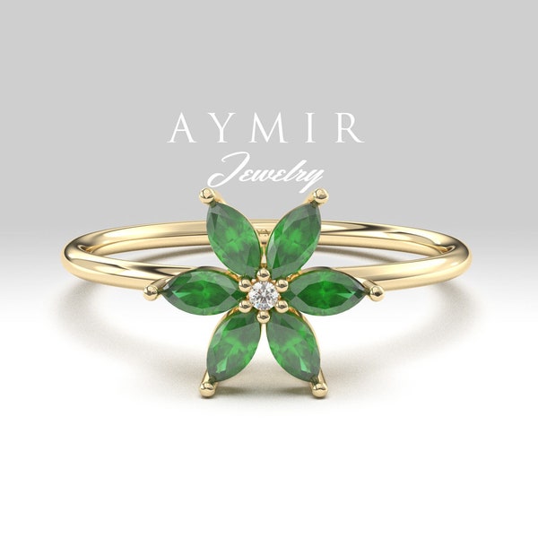 Emerald and Diamond Ring, Dainty Emerald Ring, Minimalist Gold Ring, Flower Emerald Ring, May Birthstone Ring, Birthday Gifts, Gift For Her
