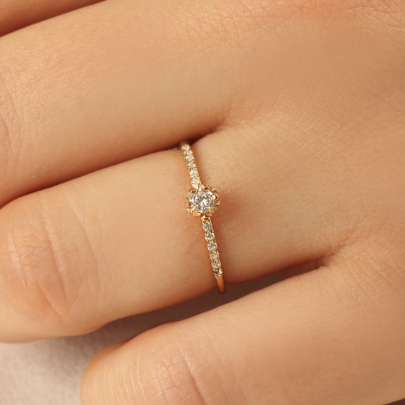 The Emma Ring East to West Oval Engagement Ring Sunshine Coast – Morgan &  Co Store