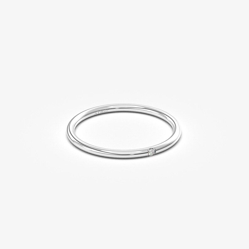 8K Solid Gold Single Diamond Ring, Minimalist Delicate Stackable Band Bild 14