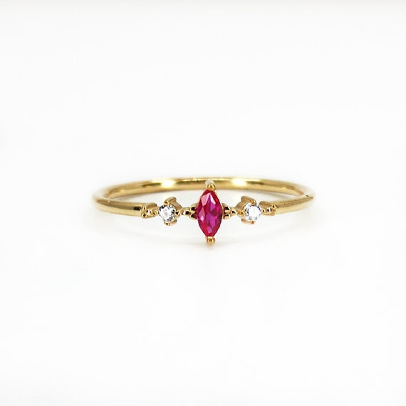 Minimalist ruby ring deals