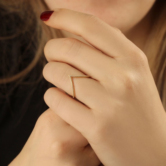 Buy 14K Solid Gold Chevron Ring, V Shaped Ring, Gold V Ring, Minimal  Wedding Ring, 14K Rose Gold Ring, Gold Stacking Ring, Chevron Ring, Minimal  Online in India - Etsy