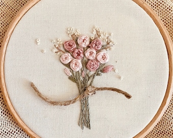 Beginner Embroidery Kit, Easy Embroidery Kit for Beginners, Embroidery, Flower Embroidery kit, Rose Bouquet, Needlepoint kits, DIY