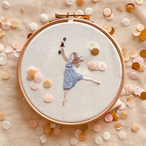 Clara and the little Nutcracker Embroidery Kit, DIY kit, embroidery for beginners, Nutcracker Ballet, Christmas kit