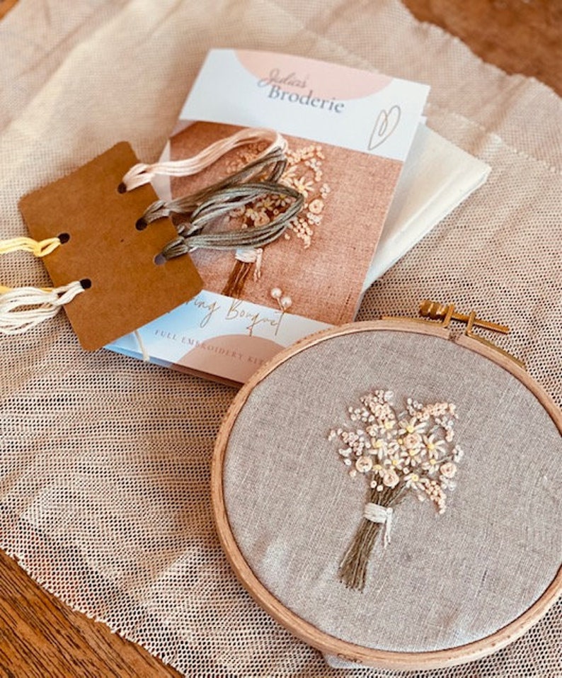 Beginner Embroidery Kit, Embroidery Kit, Embroidery, Flower Embroidery, Summer Bouquet, Hand Embroidery Kit, Kits DIY Embroidery set image 4