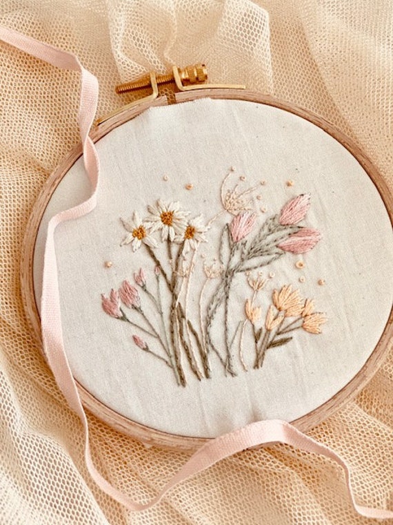 Garden Flowers, Beginner Embroidery Kit, Easy Embroidery Kit for