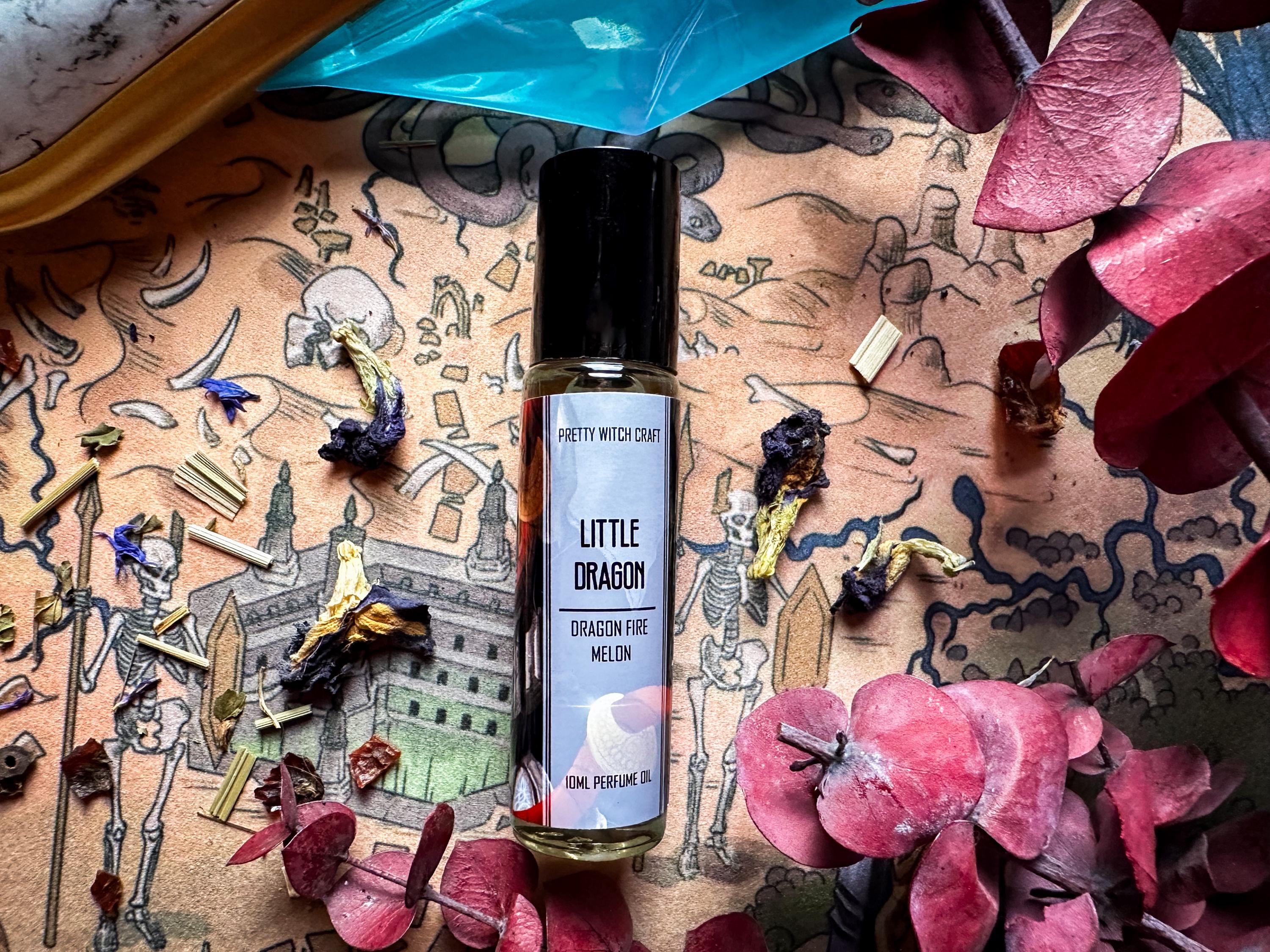 フェントン★パフュームボトル★オーバーレイ★メロン型★ミルクガラス★ベビーブルー フェントン☆パフュームボトル☆オーバーレイ☆メロン型☆ミルクガラス