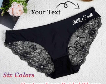 Personalisierter Name Lace Braut Tanga, Benutzerdefinierte Braut Unterwäsche mit Text, Benutzerdefinierter Spitzen-Tanga, benutzerdefinierte Flitterwochen-Dessous, Geschenk für sie, Hochzeitsgeschenke