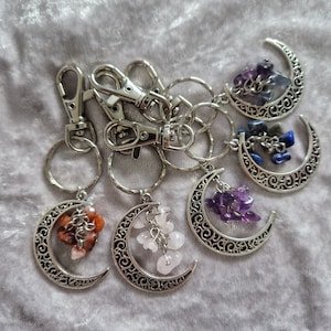 Moon Chakra Chip Stone keychain | For Gift | Healing Jewellery | Spiritual Moon keyring UK