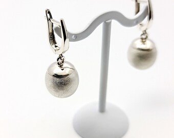 Boucles D'oreilles Pendantes En Forme De Boule Texturée, En Argent - Occasion, Poids 4,02g