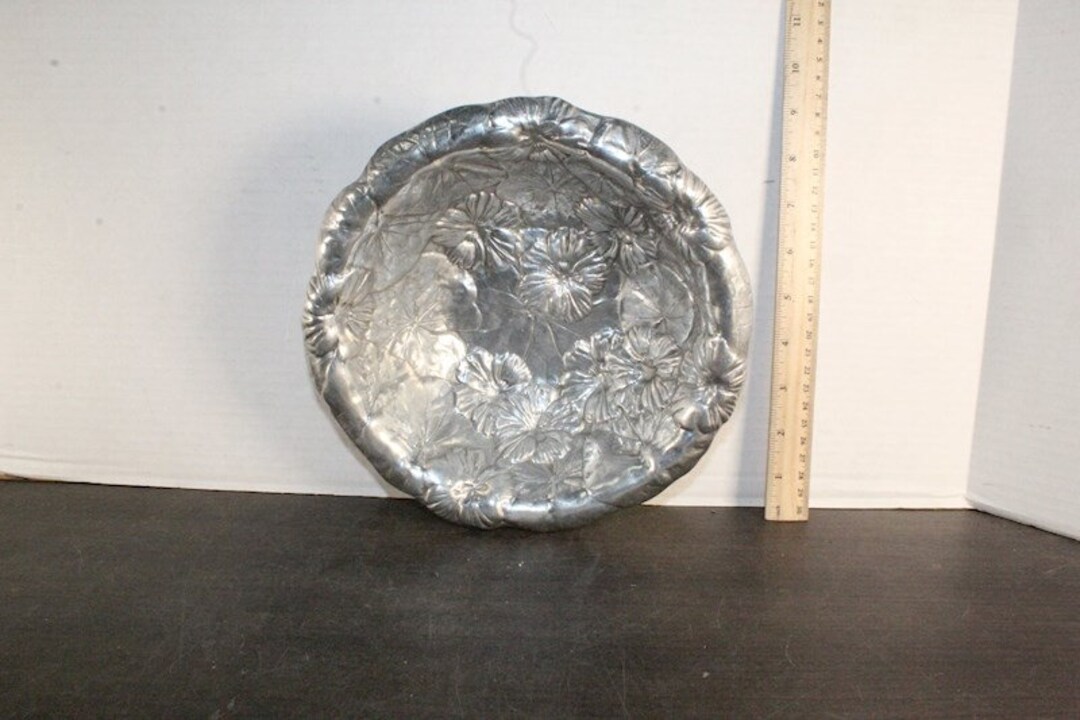 RARE Vintage Wilton Armetale Metal / Floral Bowl Wilton Mount Joy PA