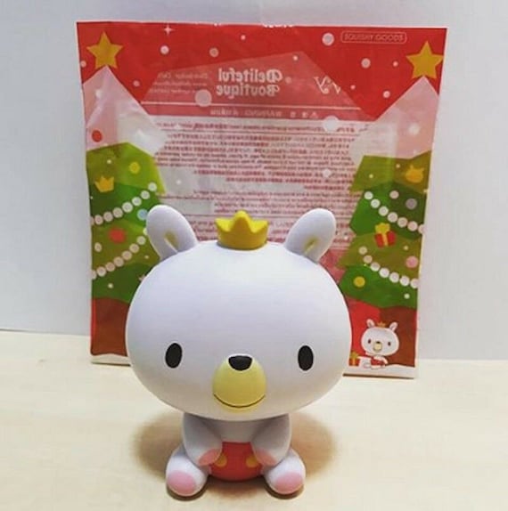 Rare AUTHENTIC scented IBLOOM Snowy Bear RED squishy in original packaging  Nice Gift !!!