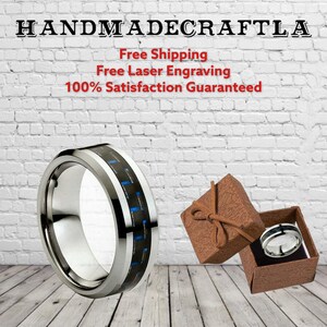 Personalizado Personalizado Grabado 8mm Cabide Blue Carbon Fiber Inlay Anillo de Compromiso de Banda de Bodas para Hombres o Mujeres