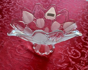 Vintage Crystal Clear Industries Moravia Pattern, Crystal bowl, Centerpiece, Fruit Bowl, Housewarming Gift, Bo-Ho, ShabbyChic, Art Deco