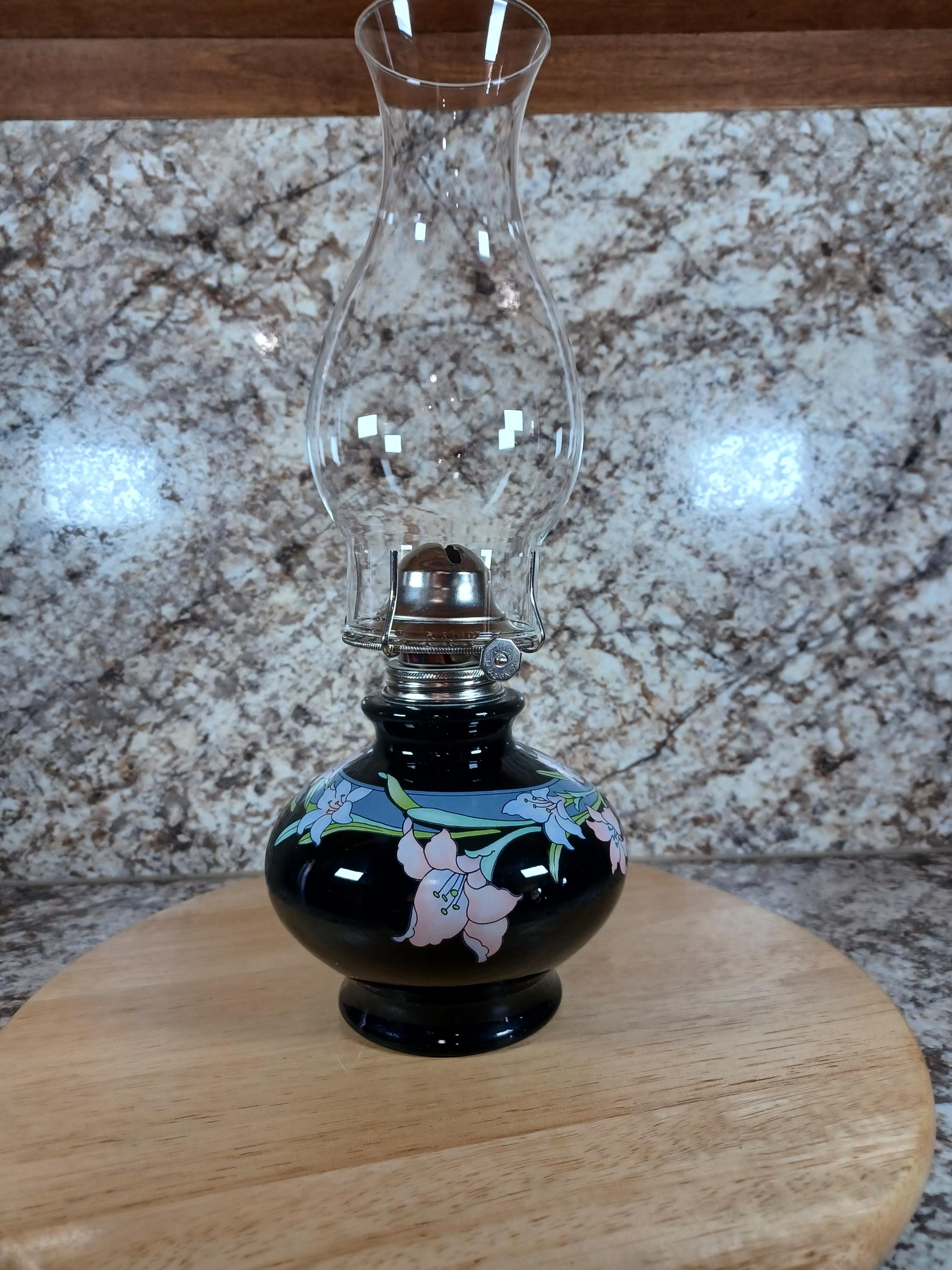 Kaadan Ltd Oil Lampnull