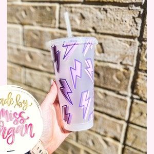 Lightning Bolt Nonbranded Reusable Cold Cup | two- toned lightning cup