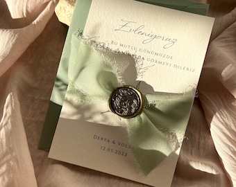 Eucalyptus green invitation set