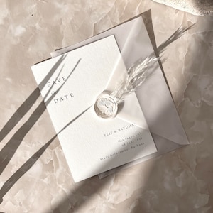 Biglietto salva-data minimalista I Fiore bianco I Matrimonio, Invito, Cerimonia di matrimonio I Buste trasparenti