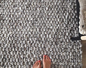 Tapis en laine épaisse tissé à la main, tapis à franges gris naturel, décor hygge scandinave