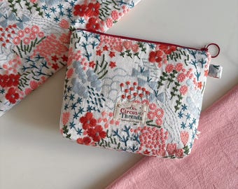 Bolsa organizadora Blushing Meadow / estuche para accesorios de punto y ganchillo / regalo para creadores