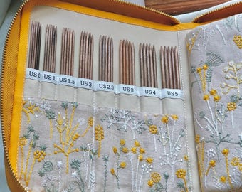 Estuche para agujas de tejer DPN hecho a mano con bordado de flores silvestres / Regalo para tejedores