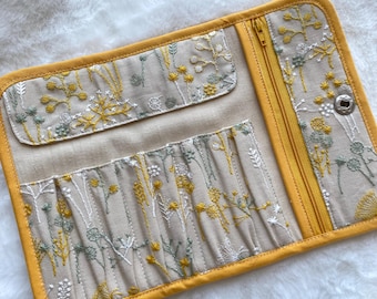 Handmade Embroidered Wildflower Crochet Hook Roll Case | Gift for crochet lovers