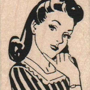 Lady Tilting Head Finger am Kinn Stempel 1 3/4 x 2 1/4 (15401L/1246)