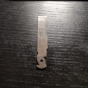 Peça interna em branco para multiferramenta T4 da Leatherman, acessório para modificação, ferramenta multifuncional Signal Curl para homens, ferramenta de reparos, cortada a laser em aço inoxidável.