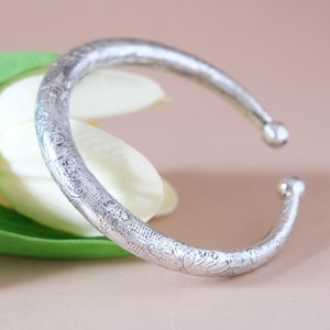 Vintage Floral Engraved Silver Cuff Bracelet | Adjustable Tribal Bangle | Boho Ethnic Jewelry | Oxidized Statement Gift for Women & Men
