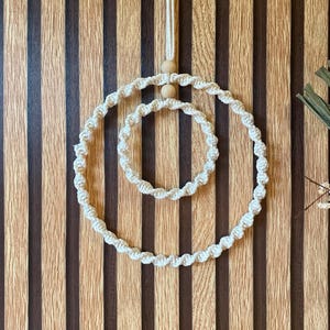 Raamdecoratie, deurkrans, wanddecoratie, decoratie, ringen, set, macramé, goud, deurdecoratie, handgemaakt, cadeau-idee, verjaardag, bruiloft