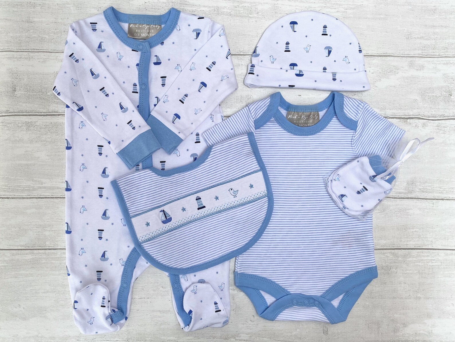 New BABY BOY HAMPER Baby Gift Box Mom & Dad Gifts Cute Boat and