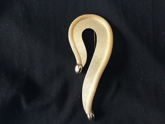 Vintage Large MCM Gold Tone Brooch - image 3