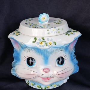 Vintage 1950&#39;s Lefton Miss Priss Kitty Anthropomorphic 2pc Lidded Ceramic Cookie Jar #1502