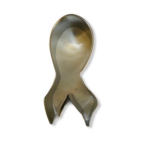 Ribbon cookie cutter