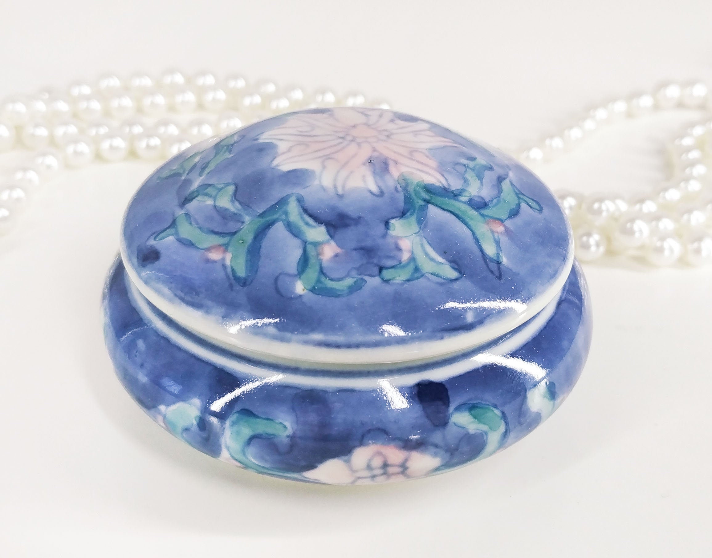 Porcelain Vintage Jewelry Box Round Keepsake Box Etsy UK