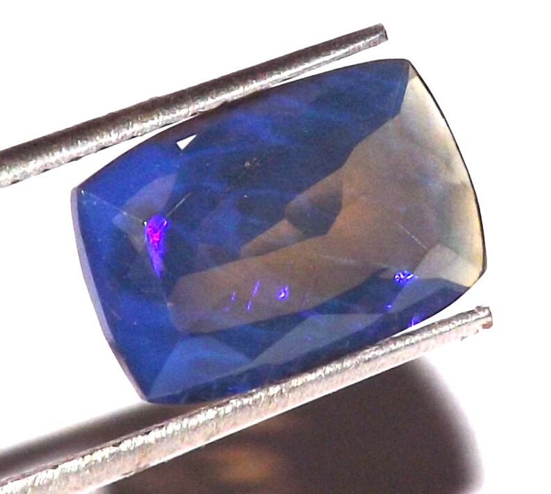 1.65 cts Ethiopian Fire Opal 11 x 7 mm Faceted Gemstone #obt8