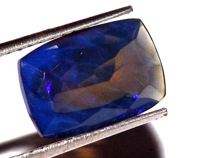 1.65 cts Ethiopian Fire Opal 11 x 7 mm Faceted Gemstone #obt8
