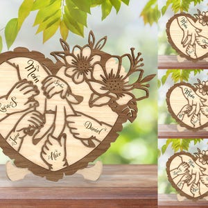 Personalizzato Tieni la mano Festa della mamma SVG, Cuore e supporto per fiori SVG, Regalo per la mamma, Regali per la festa della mamma SVG, File SVG Glowforge, File tagliati al laser
