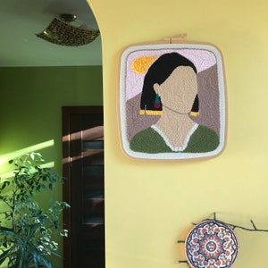 Faceless portrait Abstract face Abstract art Punch needle wall hanging Embroidery wall art Modern art Fiber art Home decor 9,8*11 in