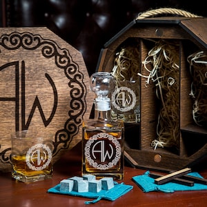 Whisky-Dekanter-Set mit Gläsern, personalisierter Dekanter, Whiskyglas, Trauzeugen Geschenk, Ehemanngeschenk, Geburtstagsgeschenk, Einweihungsparty
