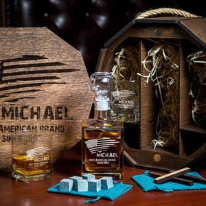 Geschenke für Papa - Geburtstagsgeschenk - Barware-Set - Personalisiertes Whisky-Dekanter-Set - Geschenk für Freund - Trauzeugen - Weihnachtsgeschenk