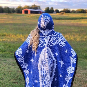 Guadalupe Virgen azul GRUESO Poncho con sombrero Manta hecha a mano suave Cálido gaban lana virgen de Guadalupe mañanita con gorro hecho en regalo de México