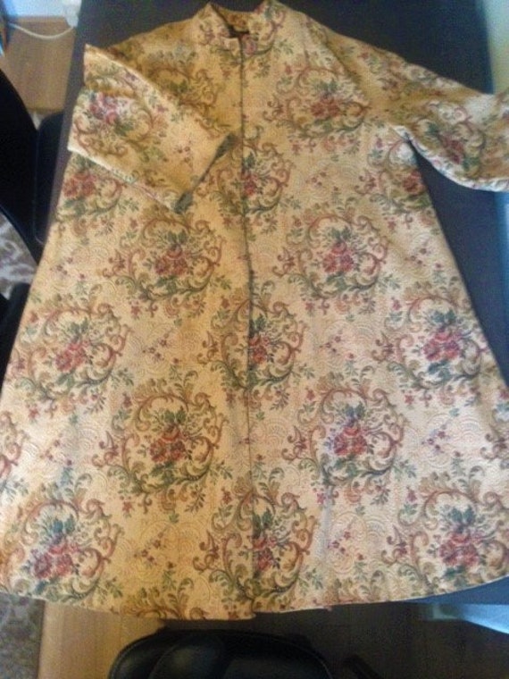 Vintage tapestry swing coat