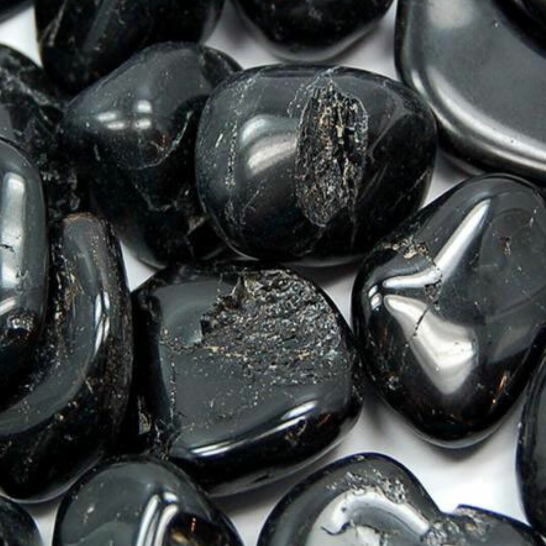 BLACK TOURMALINE CRYSTAL, Crystal Chips - Etsy