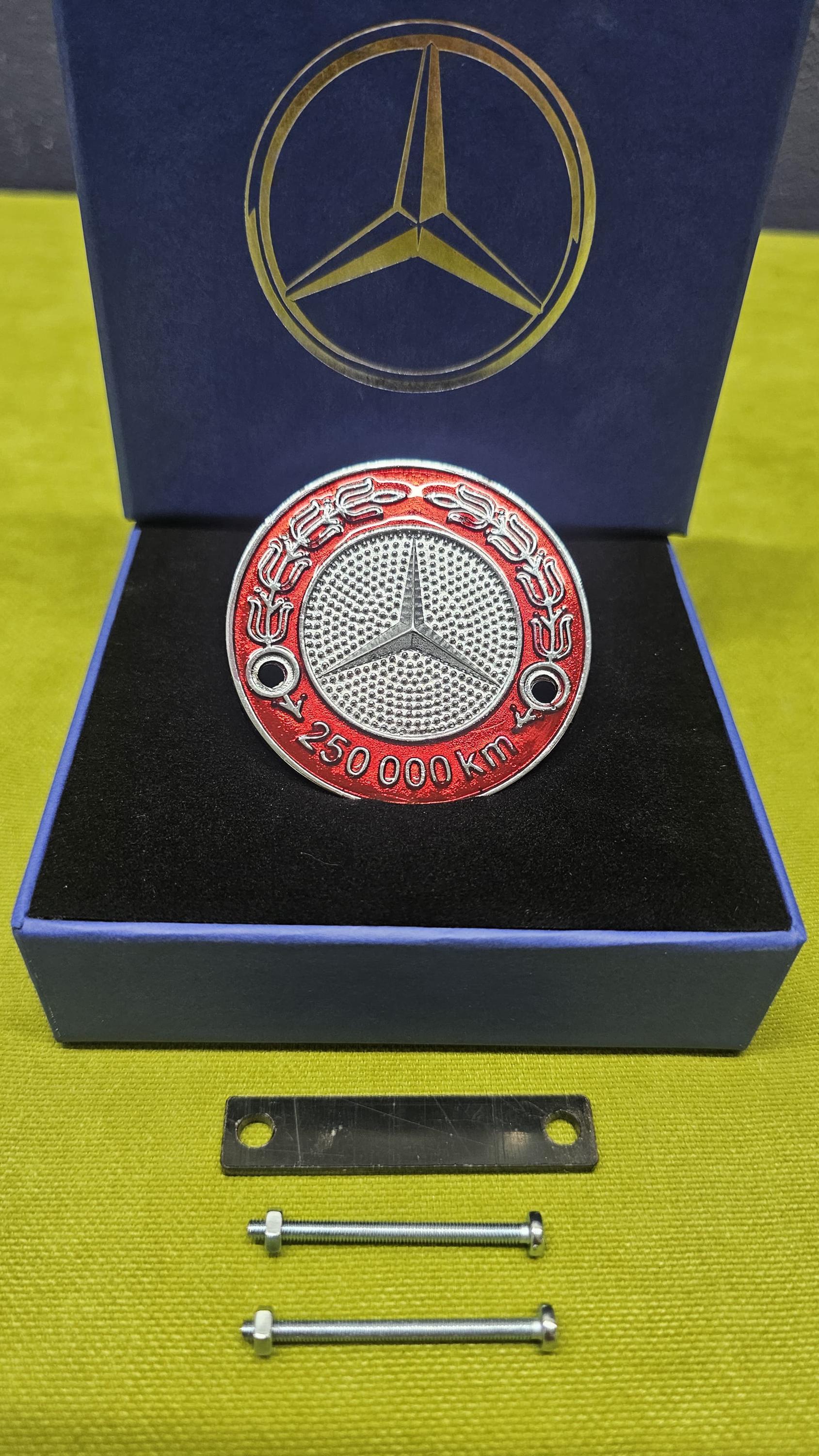W124 mercedes grill emblem - Etsy 日本