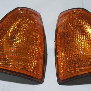 Mercedes W123 C123 T123 richtingaanwijzer oranje set rechts en links NIEUW
