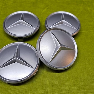 メルセデスベンツ ハブキャップ 4個セット w108 w114 w115 w116 w123 w126