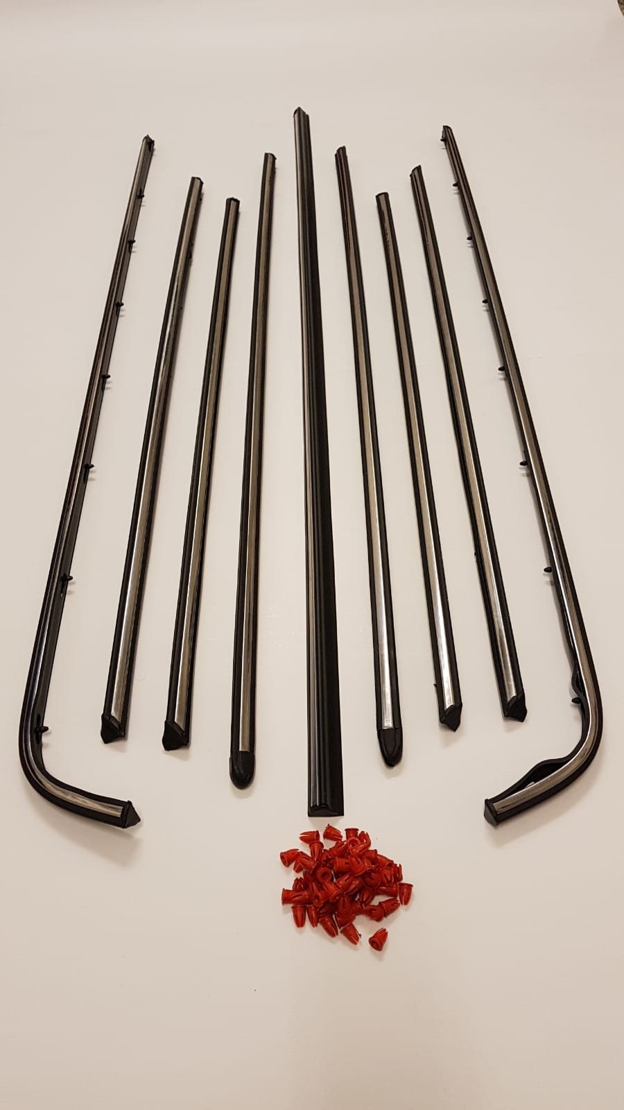Mercedes W123 Body Chrome Moulding Trims 9 Pieces Set With Clips